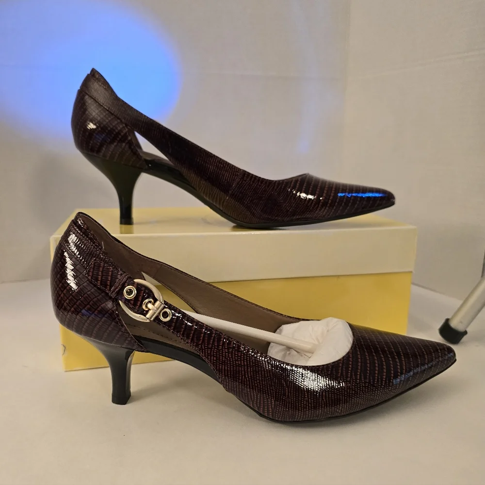 Circa Joan & David Callalily Brown Textured Heels Cutouts Size 10.5 10 1/2  NEW - Picture 6 of 6